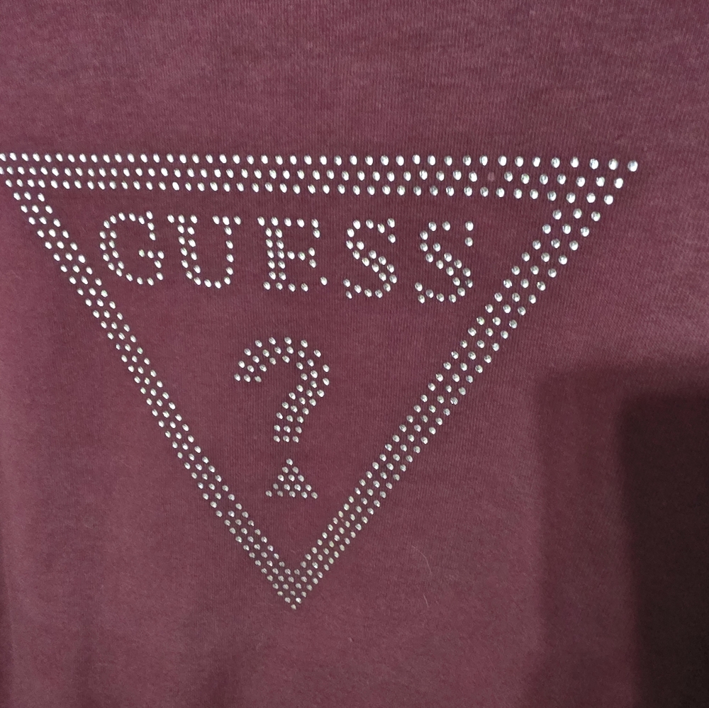 Guess xs burgundy sweatshirt - Picture 2 of 4